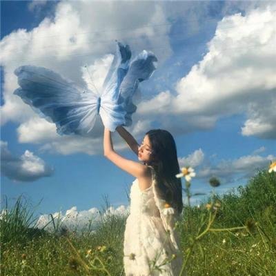 富二代被曝隐私外泄，前后半年时装周T台画面流出